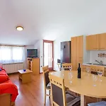 Ava Apartmán