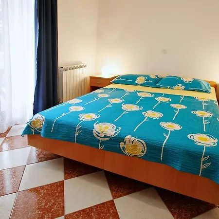Ava Apartman Porec