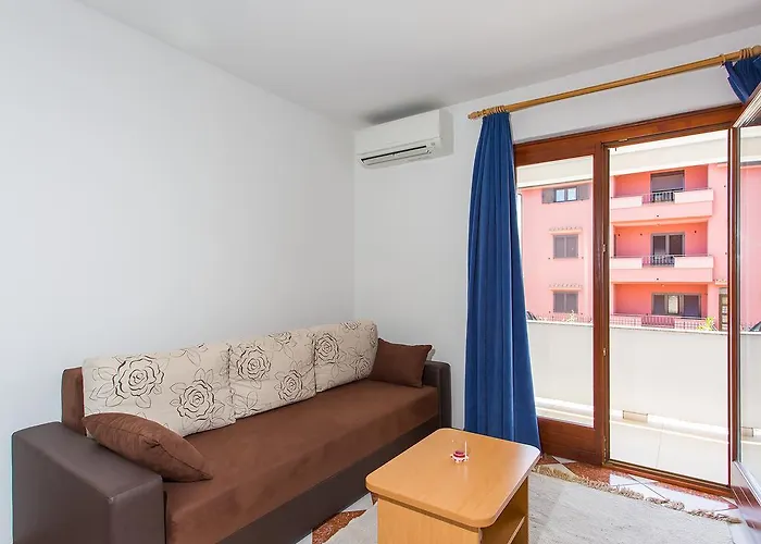 Apartament Ava