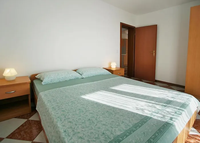 Apartament Ava